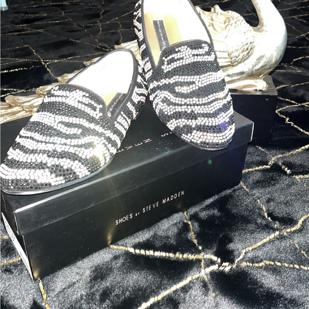 Steve Madden Black Rhinestone Flats